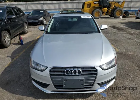 2013 Audi A4 2.0T Premium z USA, uszkodzony, nr VIN WAUEFAFLXDN042130